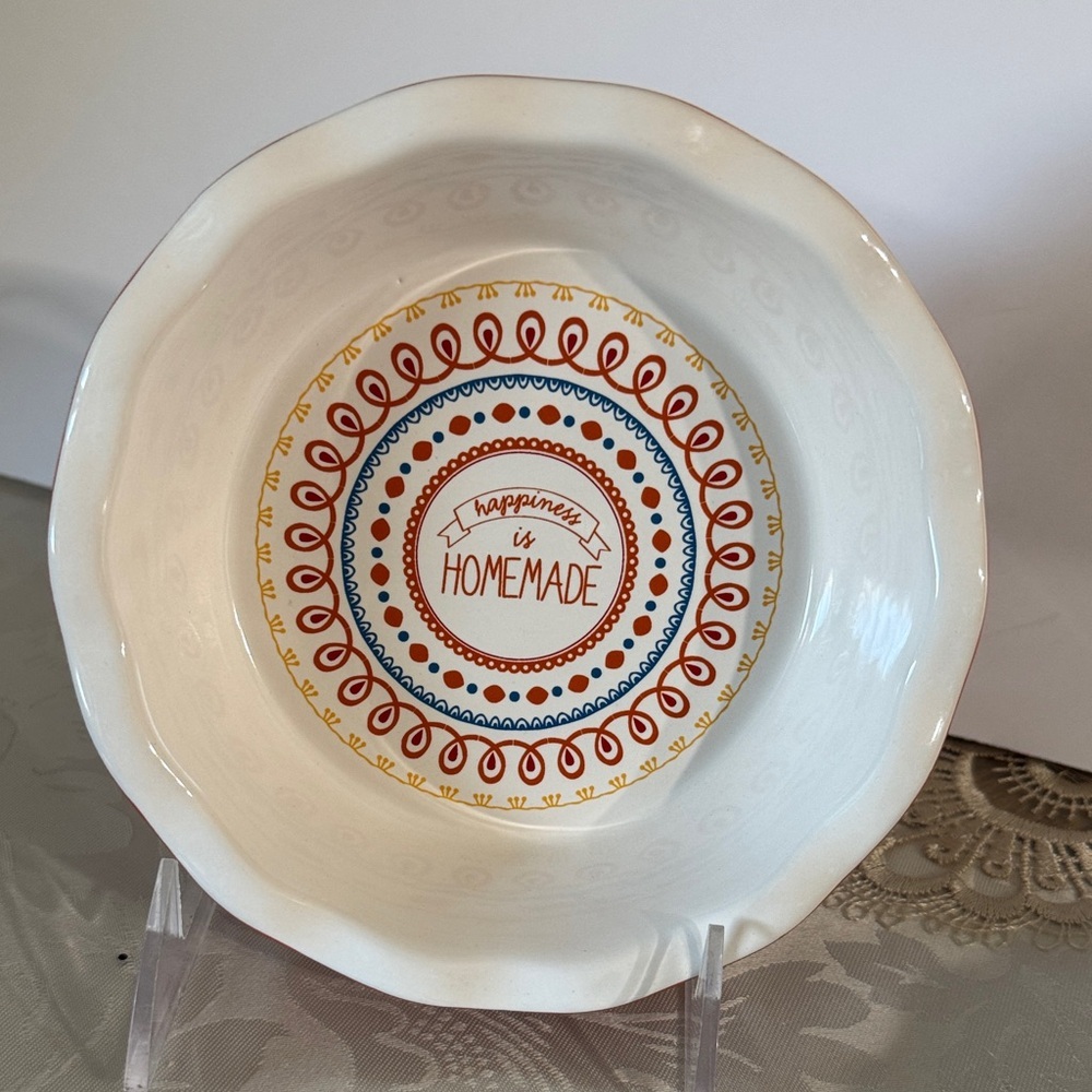 Celebrate It. Small Charming Ceramic pie with Happiness Quote 6” inches